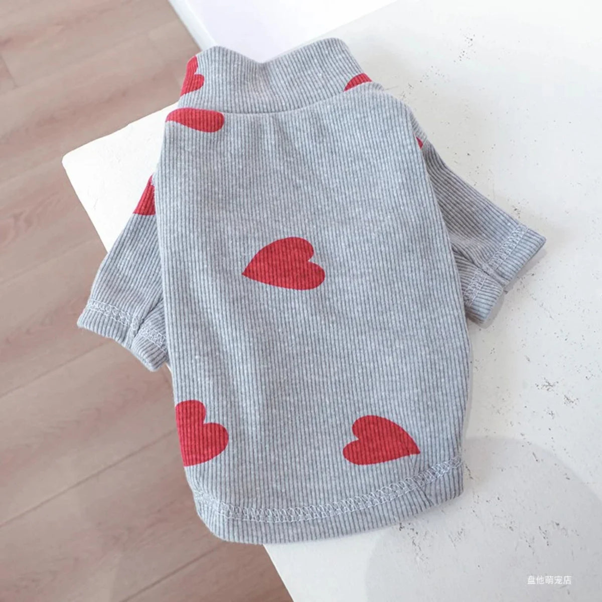 Love Printed Pet Shirt For Dogs And Cats All Seasons