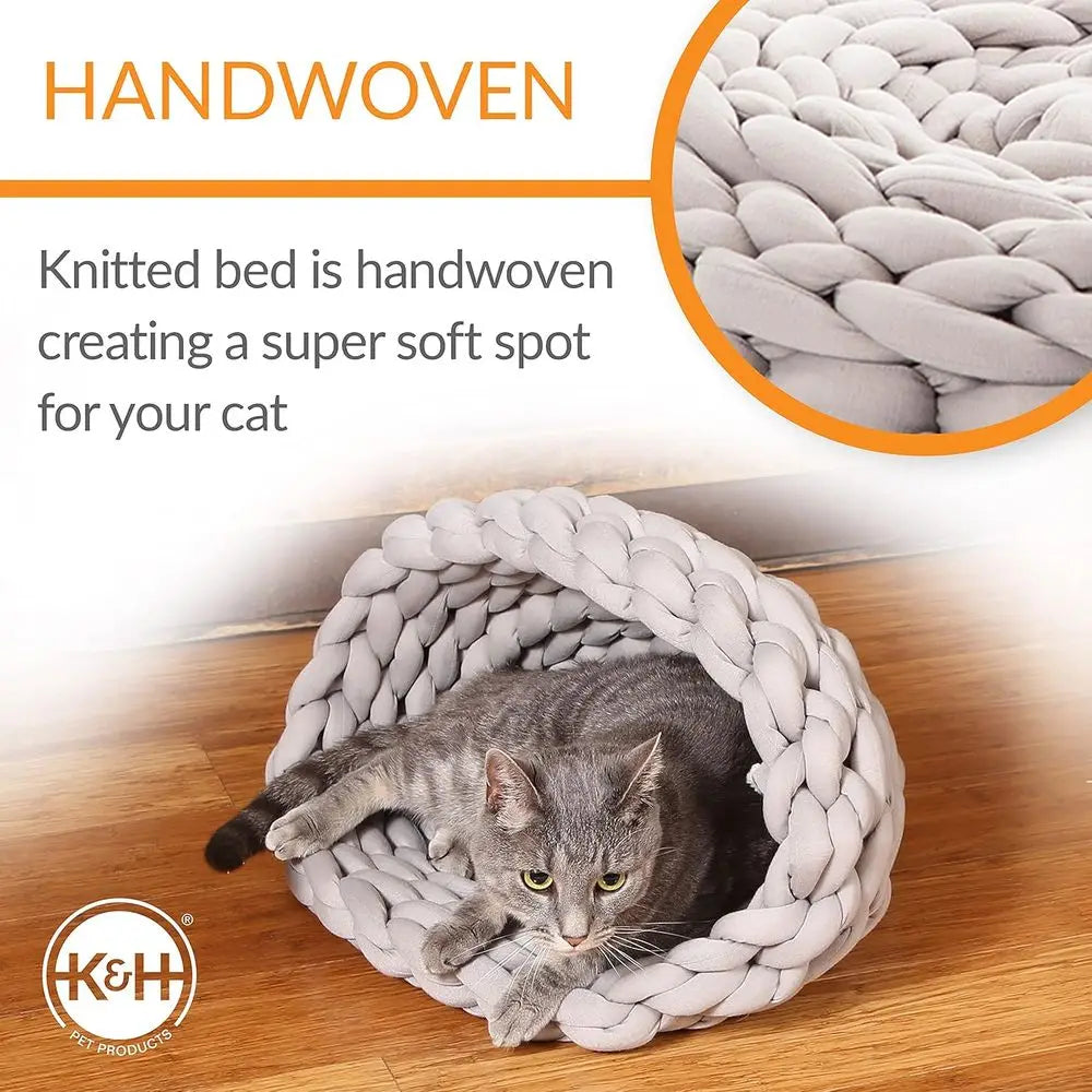 Handwoven Knitted Polyester Round Cat Bed For Small Pets
